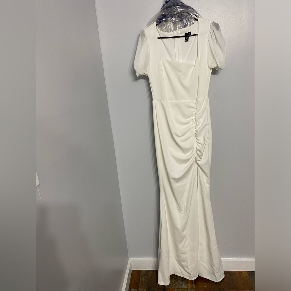 Long white dress
